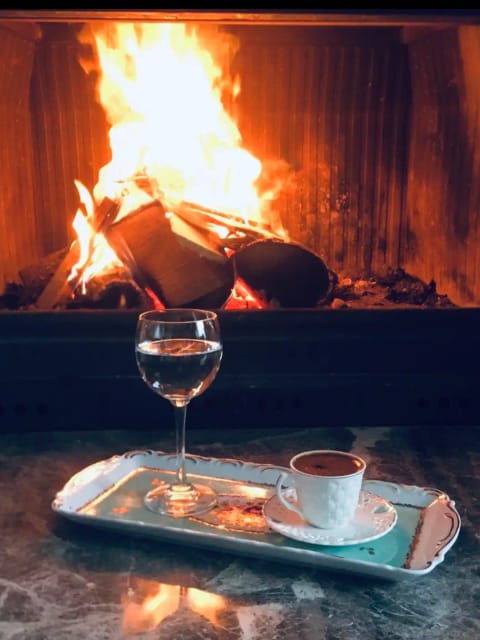 listing card gallery